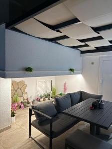 Villa Lungomare with private pool