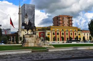 Sky Suites Tirana by Selectstay