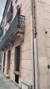 Studio centre-ville face aux halles - les grands buffets