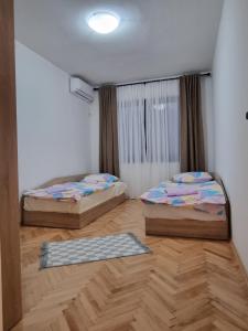 Modern Family Apartment Taftalidze