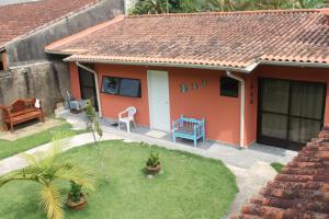 O Melhor Chalé da Praia do Guaiúba, com Churrasqueira e Piscina Gigante