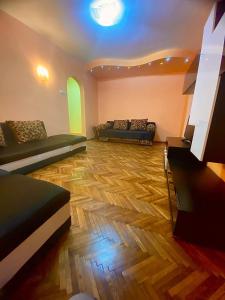Luxury Jacuzzi Apartment near Arena Nationala and Mega Mall