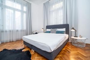 Central Designer Apartment