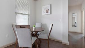Landing Apartments - The View at Crown Ridge