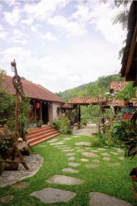 Riverside Haven Homestay