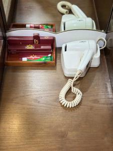 Hoàng Gia Long Biên Hotel