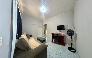 Hospedagem Trevisan casa com 3 quartos e garagem de 1 a 10 pessoas