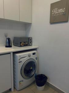 Arte Plus Skyline by Ratri Homes