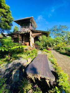 Giri Luwih Villas and Glamping