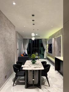 Kays Metropole