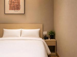 Amana Living Phan Xích Long