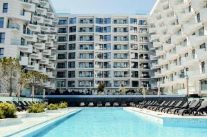 Beach Bliss std in Infinity Pool & Spa Resort