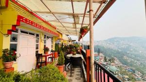 Himshikha Homestay