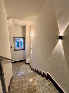 Spacious 2bhk flat withthe amenities & safety