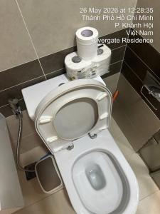Liam service Apartment