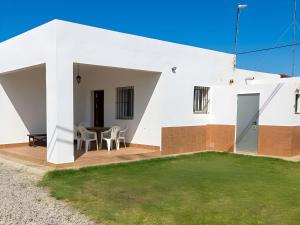 Casa con Terraza y Barbacoa a 3 minutos de la Playa en el Palmar