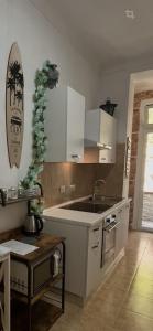 The Sea Flower appartamento con giardino e garage auto incluso