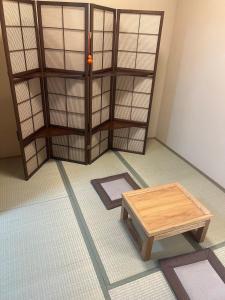 Akatuki Tengachaya, Direct Access from Kansai Airport, 3 Minutes from the Station, Next to a Shopping Street, Single-Family Home, Japanese Tatami