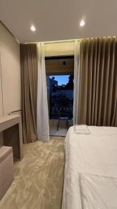 311 tara-JRE Jabal Al Lweibdeh with stunning view