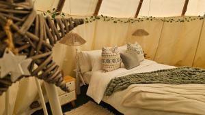 Boutique Teepee Sleeps 2 with Pool