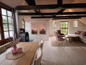 Svankjær House - With a large private garden by the North Sea beaches and Thy National Park