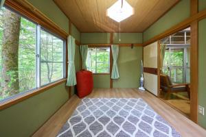 Summer Cool Forest Cottage-北軽井沢 夏涼の森コテージ-