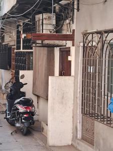 Gamma Business men AC homestay near Airport & BKC