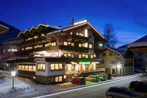 Hotel Eggerwirt - Dorf