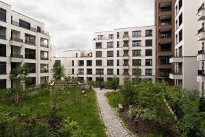 Nusle Brewery Design Apartment with Balcony