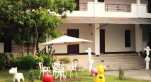 Rittiboon Vintage Hotel