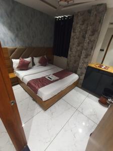 Hotel Golden Spire