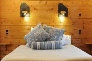 Hotels Hotel La Grange Aux Marmottes : photos des chambres