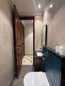 Signature Studio Warm & Elegant Studio Stay