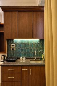 Signature Studio Warm & Elegant Studio Stay