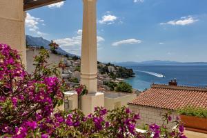 Villa King Apartments