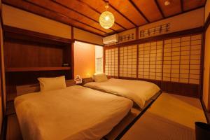Renovated Japanese-style house Nishi Chaya 1 minute on foot