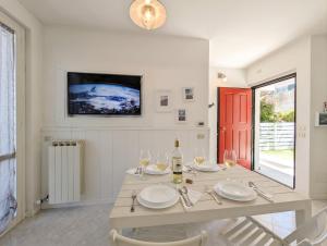 -Terrazza BBQ- WiFi AC giardino privato