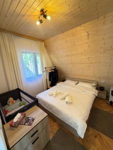 Catunu lupului village Cabana Monte Benito