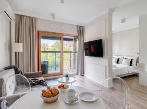 Golden Luxe Residence - Mennica Residence - Business & City Center