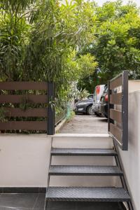 BLACK FRAME Studio - 5 Min from Metro