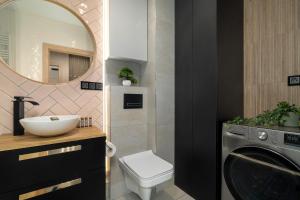 Sky Eleven - Poznań Residence Parking & Balcony by Renters Prestige