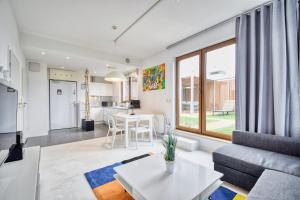 RentPlanet - Apartament Wschodnia z tarasem