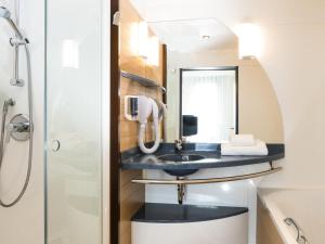 Novotel Suites Paris CDG Airport Villepinte