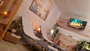Spa Paradise for Two, Sauna and Netflix Experience