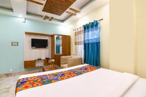 FabHotel Leechi Lodging & Fooding - Nr AIIMS