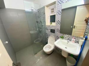 ConnektHomes - 5 Star Luxury 2Bed2Bath Nr Asian Heart BKC - Pool
