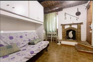 S269 - Sirolo, monolocale in centro storico