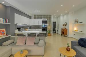 Kalafatis Downtown Apartment