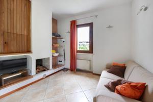 Sweet house in Manerba near lake with garden & parking free