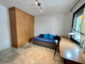 Central 3 Bedrooms Apartment with Pool